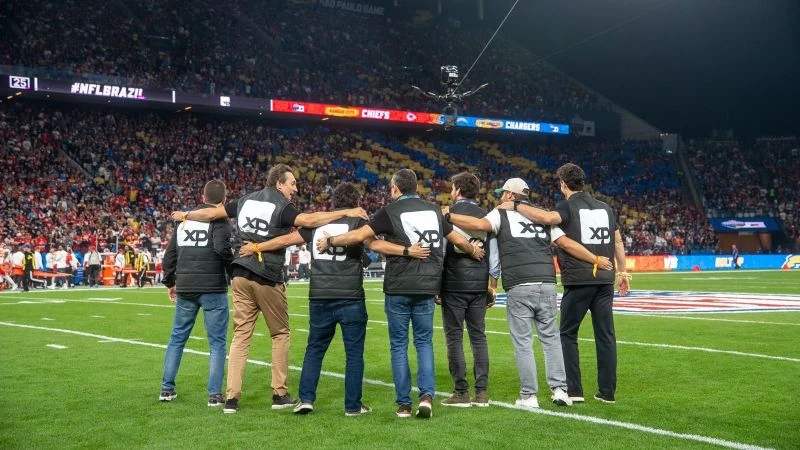 Registro oficial XP da NFL em São Paulo, 2025.